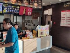 -麦当劳(展览路店)