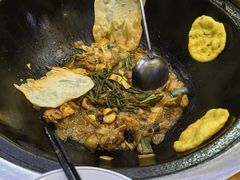 -曹丞相·地锅鸡·地锅鱼(武林店)