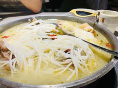 酸菜骨头汤-一把骨(盐市口店)