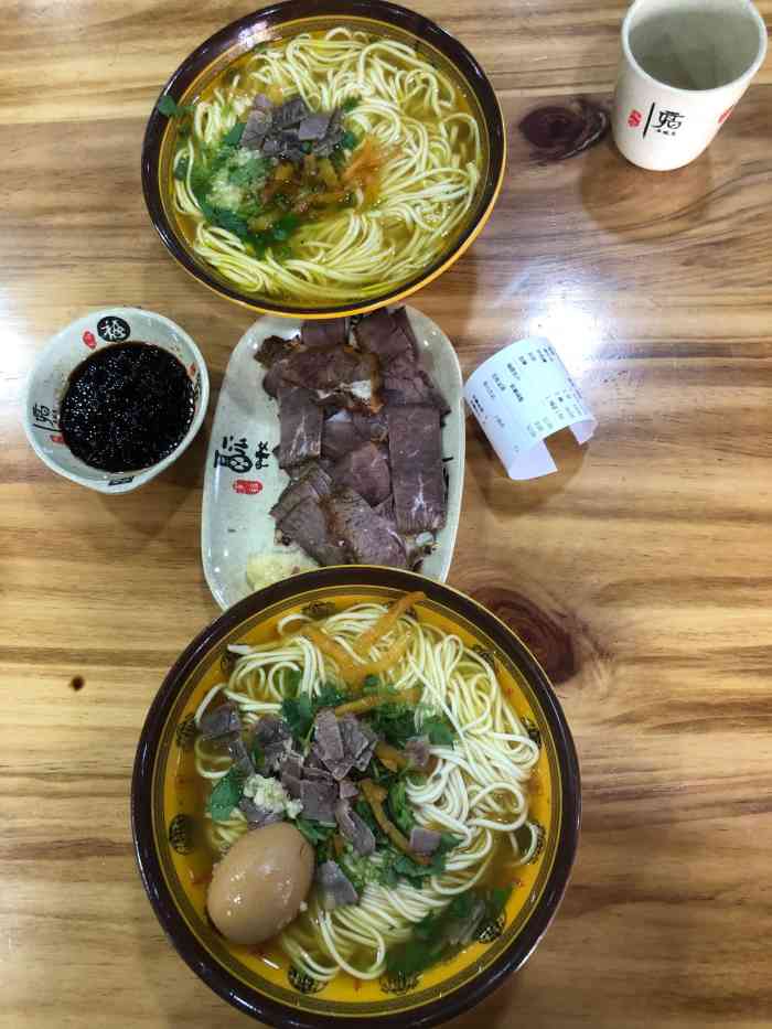 在家门口开的拉面馆,每周都会光顾一两次,价格公道,味道也很不错,算是