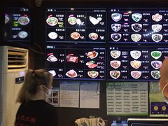 -亮亮面馆(经六路店)