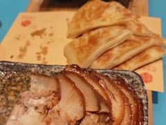 酱熏黑猪肉大饼-老城味道·传统天津菜(杨柳青店)