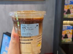 -瑞幸咖啡(景苑大厦店)