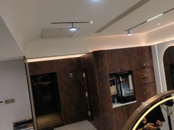 -LJOY丽锦造型·烫发染发