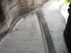 -伍山海滨石窟