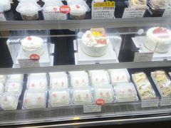 -红宝石·鲜奶小方·海派西点房(浦三店)