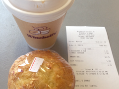 -Winchell's Donuts House