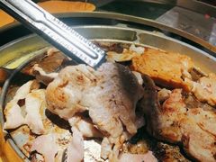 -哈哈碳都·牛肋条无限自助烤肉(台江万达店)