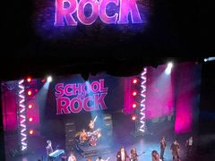 -交通银行前滩31演艺中心