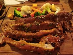 -SISTERS BAR RESTAURANT川意酒馆(嘉善老市H楼店)