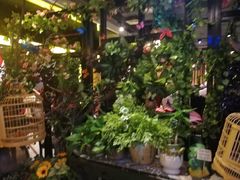 -舌尖上的食缘花园主题餐厅