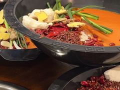 -黄潇洒老火锅(九眼桥宏济巷店)