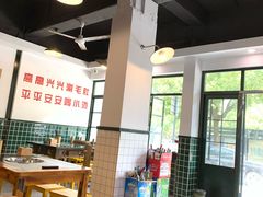 大堂-巴隆门重庆老火锅(太湖路店)