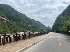 -汉中石门栈道风景区