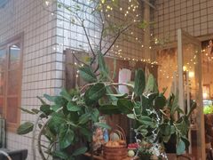 -懒鱼时光馆(沙坪坝店)