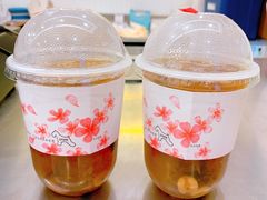 银耳桃胶莲子羹-石头先生的烤炉(济南领秀城贵和店)