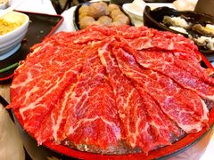 -鲜入围煮花胶鸡海鲜火锅