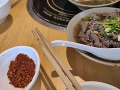 -大众跷脚牛肉馆·非遗传承单位(峨眉山店)