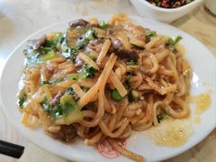 -粤潮牛肉火锅店(江南大道店)