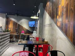 大堂-CHICKEN NOW韩式炸鸡&啤酒