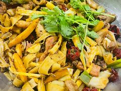 -龙顺园麻辣香锅(机场店)