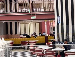 -奈尔宝家庭中心·亲子餐厅(鄞州万达店)