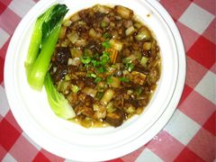 -鲁班小馆(政四街店)