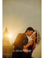 -雪中彩影婚纱摄影·微光艺术中心