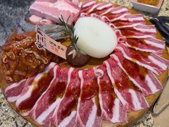 安三胖冠军料理拼盘-安又胖韩国烤肉(美罗城店)