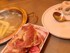 -黑金·寻焰自助百汇·烤肉·火锅(中街店)