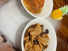 -李犟大爆鳝面·手工蟹黄包(湖滨西湖店)