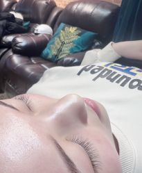 -尤米一站式美甲美睫