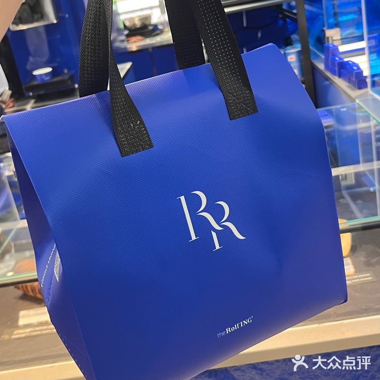 广州首店💙终于等到你！馋这口瑞士卷太久了！！