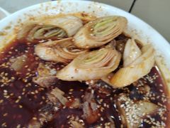 -胡成记口蘑龙眼包子(盐道街店)