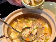 -蝴蝶里·粤菜·点心(滨江龙湖店)