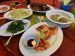 -量贩海鲜餐厅
