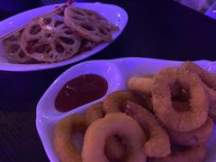 -UP嘻哈酒吧(粉巢店)