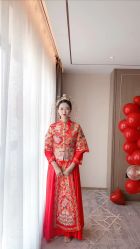 -红馆妆造(中央大街店)