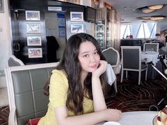 -广州塔卢特斯法国旋转餐厅