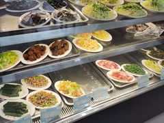 自助取餐区-华天新川面馆(缸瓦市店)