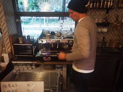 --1F Coffee