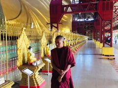 -ခြောက်ထပ်ကြီးရွှေသာလျောင်းဘုရားကြီး