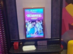-音乐派KTV(银泰城店)