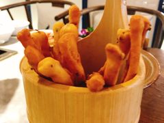茴香小油条-尚尚仙·酸汤猪手·猪肚鸡火锅(华联万柳购物中心店)