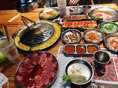 -青瓦炭韩潮烤肉(花园道店)
