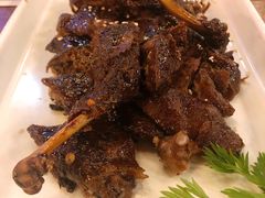 -爱啤精酿·民谣酒馆(滨江店)