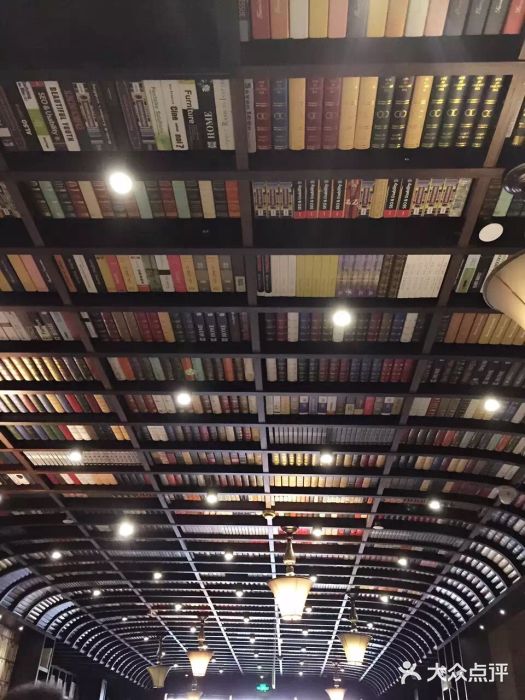 钟书阁(松江泰晤士小镇店)图片