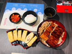 双层鳗鱼重-名代宇奈备长炭烧鳗鱼居酒屋