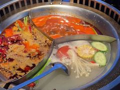 -辣伍鲜毛肚老火锅(元一店)