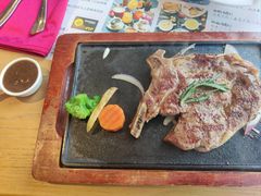 -海维克牛排馆HIGHWIC(右岸环宇坊店)